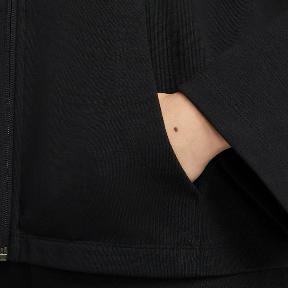 Nike Women's Black Zip-Up Hoodie - Picture 5 of 9